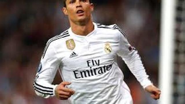 Fotbal: Cristiano Ronaldo a egalat recordul de goluri deținut de Raul la Real Madrid