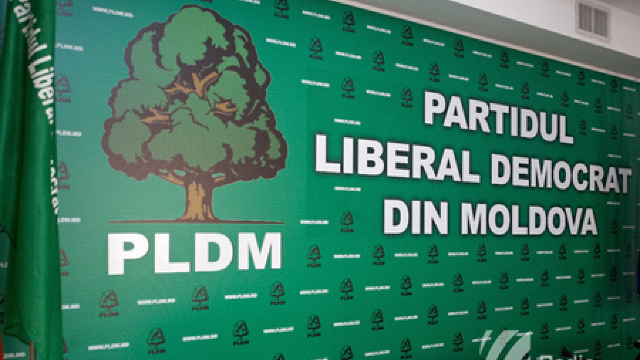Deputații PLDM au părăsit ședința Parlamentului