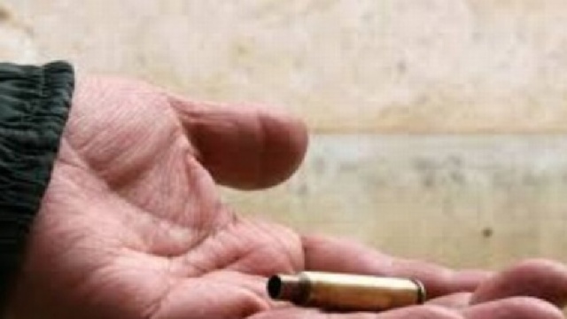 Un oficial grec a primit o scrisoare cu un glonț