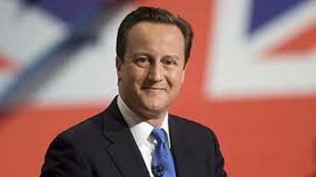 David Cameron promite o 'strategie cuprinzătoare' împotriva Statului Islamic