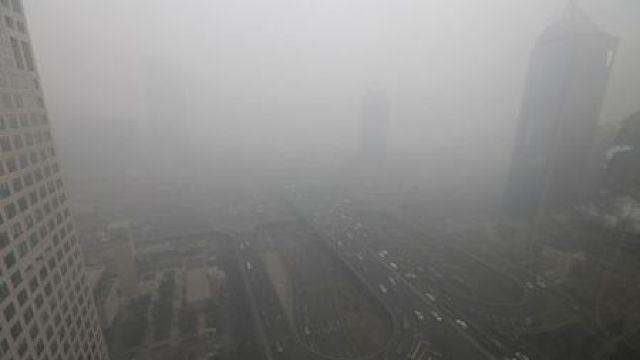 Shaghai: Alertă de ceață toxică