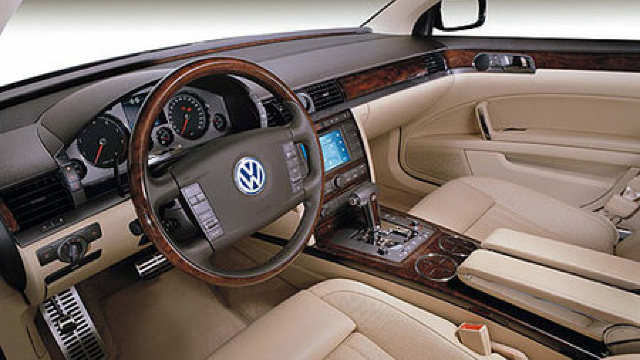 Volkswagen va opri producția modelului de lux Phaeton