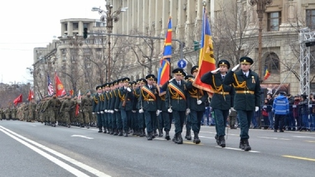 Garda de Onoare a Armatei Naționale a defilat pe Piața Constituției din București (VIDEO)