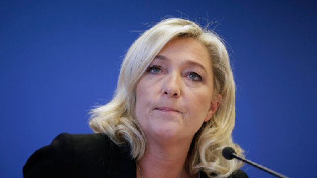 Marine Le Pen face apel la respectarea democrației, după confiscarea de fonduri ale partidului său
