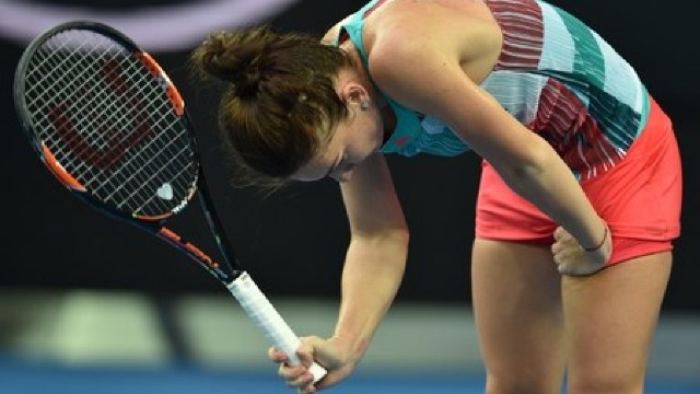 Australian Open: Simona Halep, eliminată de chinezoaica Shuai Zhang
