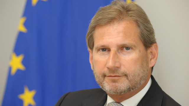 Johannes Hahn: Guvernarea de la Chișinău va primi bani după semnarea Memorandumul cu FMI