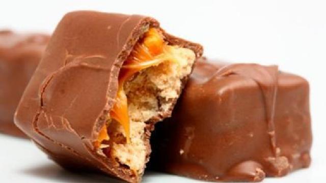 „O bucată mică de plastic” într-un baton de ciocolată Mars