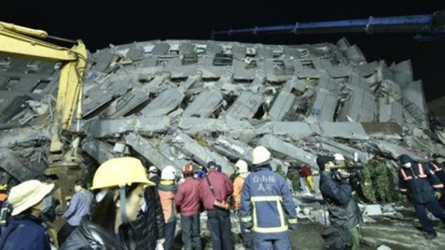 Cutremur în Taiwan. Două persoane scoase din ruinele unei clădiri