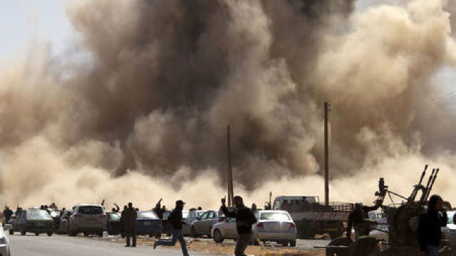 Libia: Forțele militare loiale Guvernului au înregistrat progrese