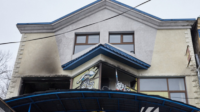 Mai mulți funcționari, condamnați în dosarul incendiului din cafeneaua „La Soacra” din Chișinău