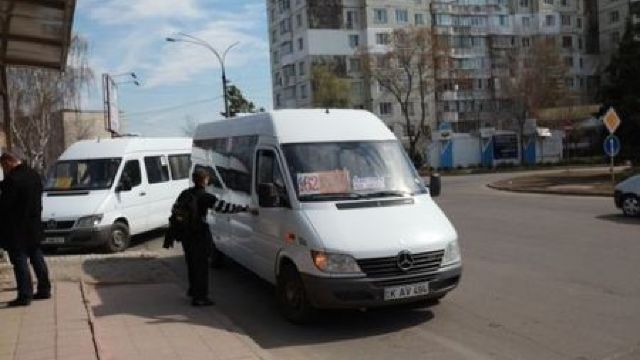 Două rute de microbuz din capitală, anulate din 1 aprilie