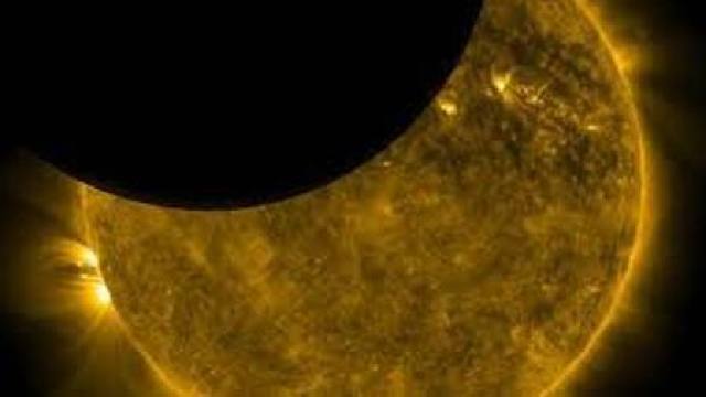 Săptămâna aceasta va avea loc cea mai lungă eclipsă de lună totală a secolului 21