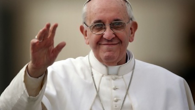 Papa Francisc va vizita insula greacă Lesbos la 16 aprilie, anunță Vaticanul