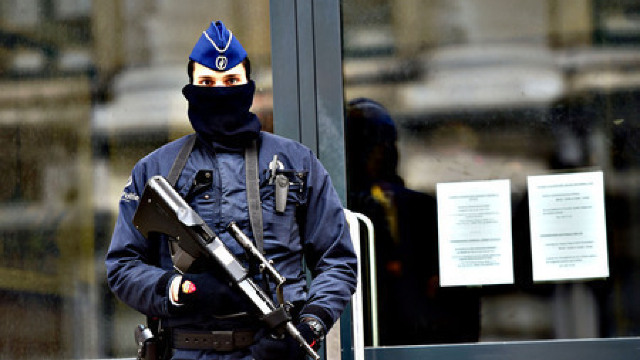 Atentate la Bruxelles: Abdeslam, inculpat pentru 