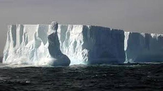 Arctica a înregistrat cele mai calde 12 luni din istorie