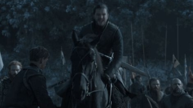 Sabia lui Jon Snow s-a indoit inaintea ultimei batalii din Game of Thrones