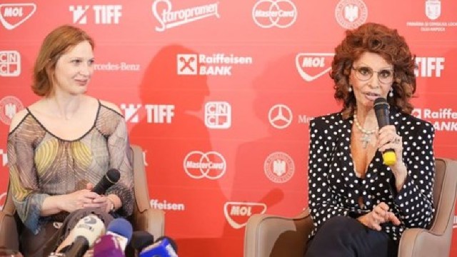 Sophia Loren, invitat special la TIFF, a ajuns la Cluj, unde se întâlnește cu jurnaliștii