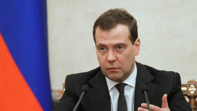 Dmitri Medvedev: Rusia va elimina progresiv sancțiunile împotriva Turciei 