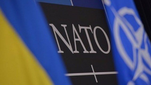 Poroșenko: NATO ar putea beneficia din experiența Ucrainei cu Rusia