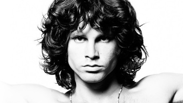 DOCUMENTAR: 45 de ani de la moartea lui Jim Morrison, solistul The Doors
