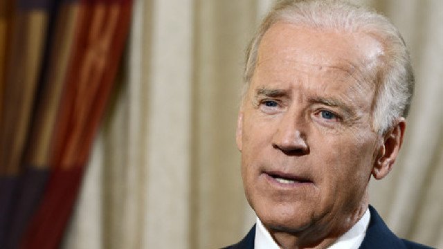 Joe Biden îi cere lui Petro Poroșenko să evite escaladarea tensiunilor cu Rusia
