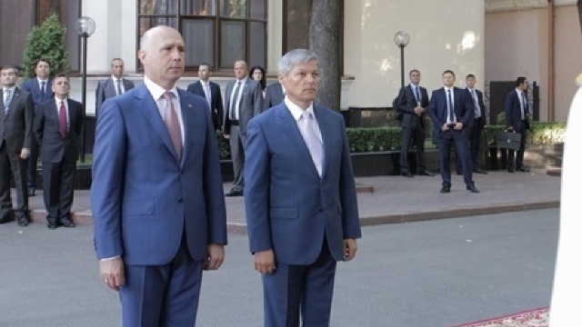 Dacian Cioloș: O bancă din România dorește să investească în Republica Moldova