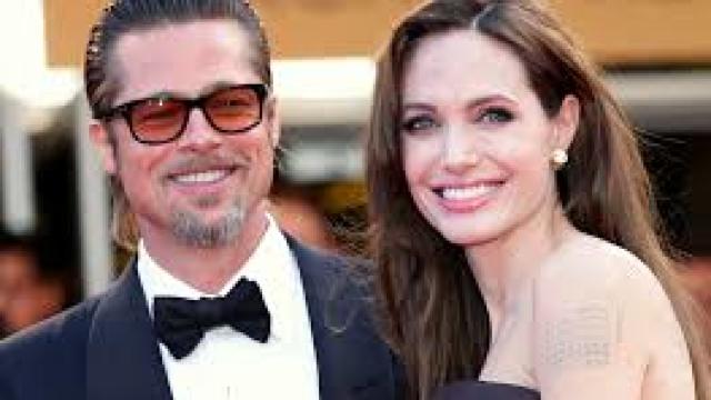 Angelina Jolie i-a cerut divorțul lui Brad Pitt