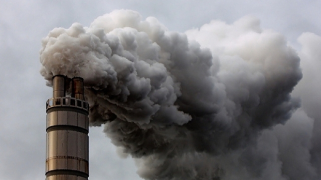 RAPORT: 92% din populația mondială respiră un aer prea poluat