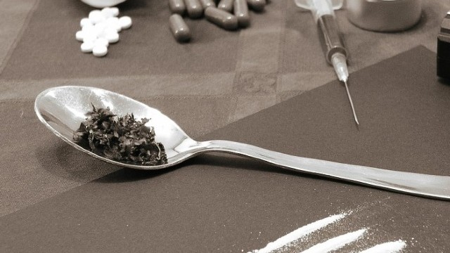 În R. Moldova există circa 150 de mii de consumatori de droguri