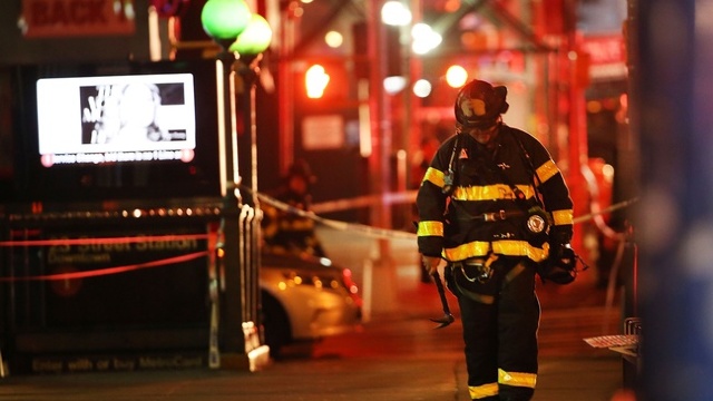 Explozia din New York: Autoritățile au reținut 5 persoane