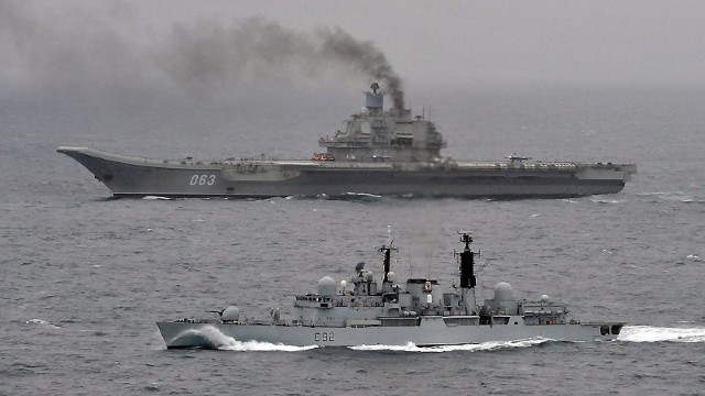 Portavionul rusesc Amiral Kuznețov a ajuns în largul Siriei