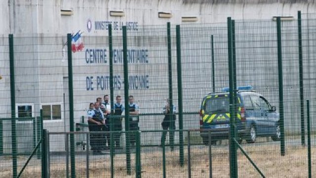 O revoltă a avut loc într-o închisoare din Franța