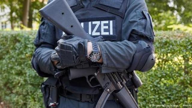 FOTO | Poliția în alertă într-un oraș din vestul Germaniei după un incident armat 