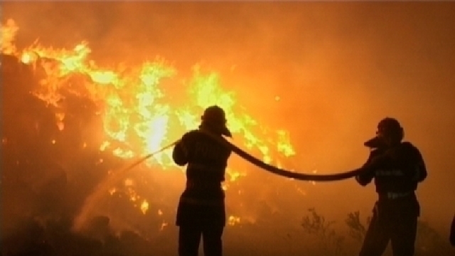 Incendiu pe teritoriul unei zone industriale din Cahul