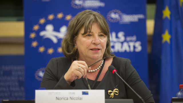 Norica Nicolai: România ar putea accesa Fondul european de apărare propus de Juncker 