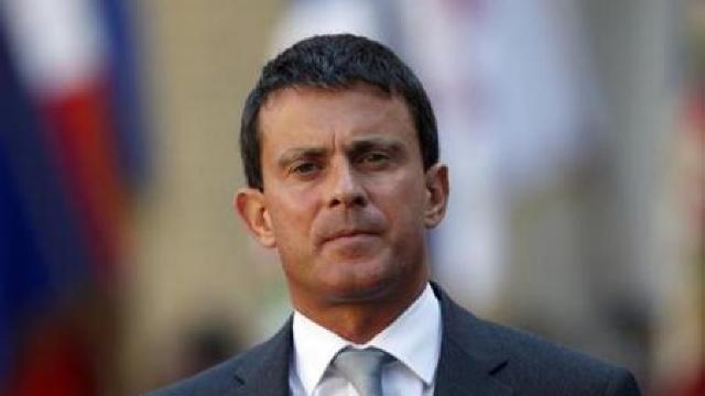 Manuel Valls: 15.000 de persoane sunt 'urmărite' în Franța ca urmare a radicalizării lor