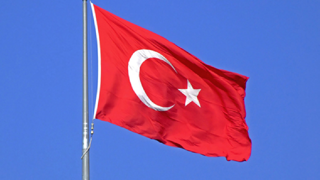 Turcia va continua operațiunile militare din Siria și Irak
