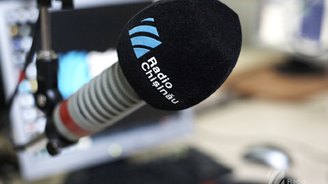 Alegeri 2016 | Ascultați știrile Radio Chișinău, din oră în oră