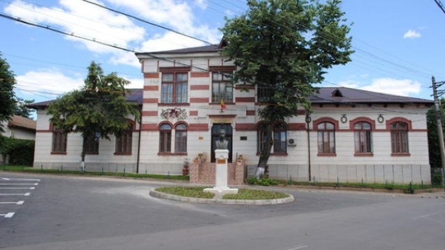 Schimburi de experiență pentru dascălii din Chișinău și Iași 