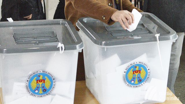 NEWS ALERT | Alegerile pot fi considerate valide. 1/3 dintre alegători s-au prezentat la urne