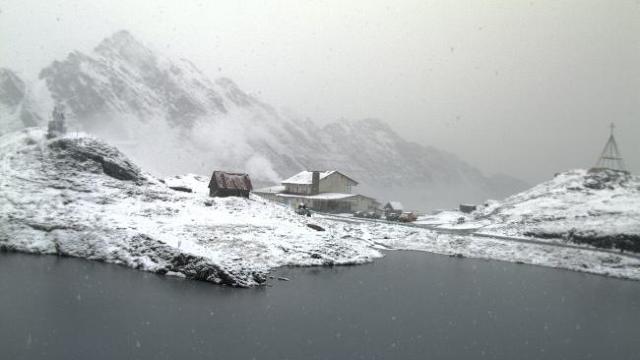 Cel mai gros strat de zăpadă din România este la Bâlea Lac