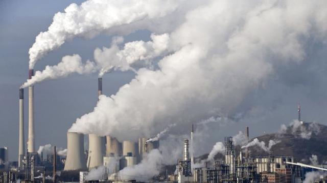 Uniunea Europeană înăsprește normele pentru cinci poluanți ai aerului 