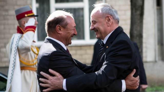 Cetățenii R.Moldova Traian Băsescu și Florin Piersic nu au votat 
