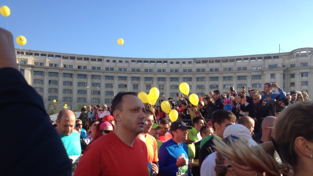 FOTO | Alergători din întreaga lume au participat la Maratonul de la București