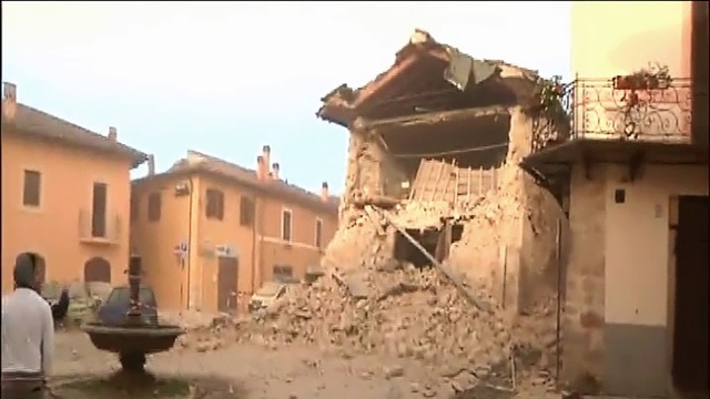 Atenție călători | Două drumuri naționale din Italia închise în urma cutremurului 