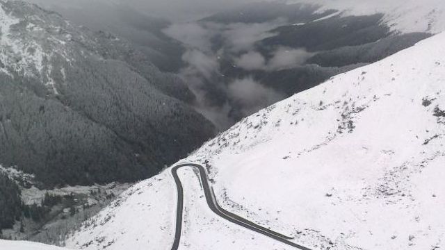 România | Drumul Național 7C Transfăgărășan este de astăzi închis circulației