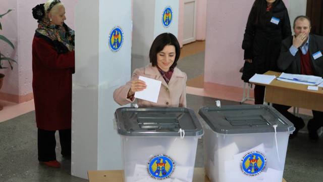 Alegeri 2016 | Maia Sandu: ”Am votat pentru oameni onești și corecți”