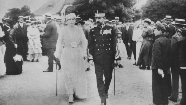 94 de ani de la încoronarea Regelui Ferdinand, rege al tuturor românilor