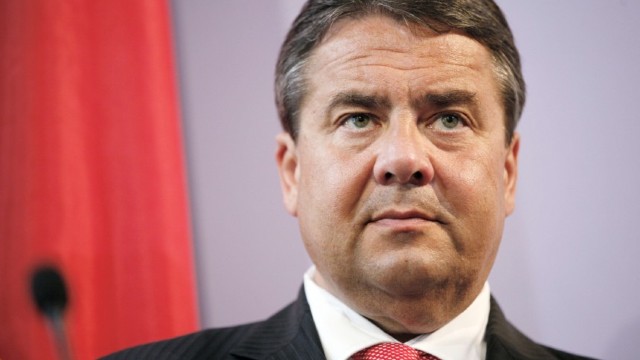 Sigmar Gabriel: NATO nu a stabilit un obiectiv rigid privind alocarea a 2%din PIB, în cadrul alianței