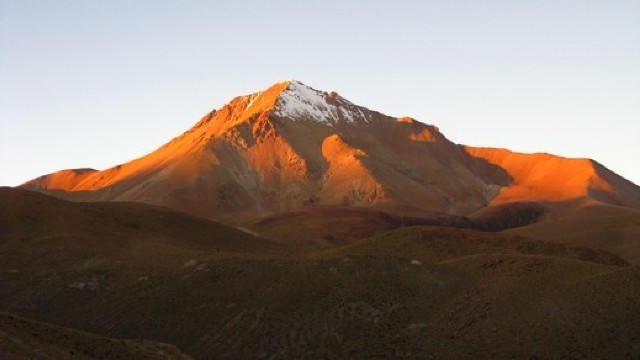 În rocile de sub vulcanul bolivian Cerro Uturuncu a fost descoperit un uriaș rezervor de apă